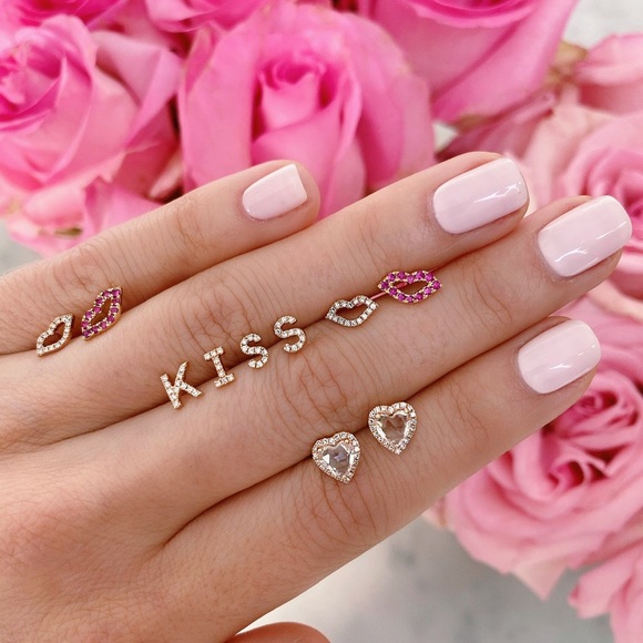 EF collection diamond kiss studs.  14kt gold and diamond.  Brand new. - Picture 3 of 9